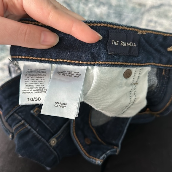 SIZE 10 LUCKY BRANDA BERMUDA JEANS - Picture 5 of 7